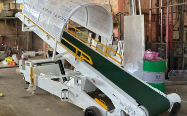 ground support equipment- baggage freight loader